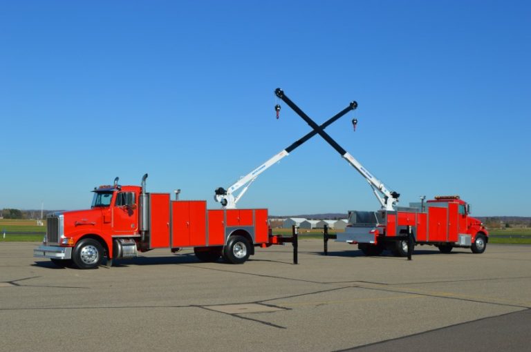 CustomFIRE Mechanics Crane Truck 11 CustomFIRE