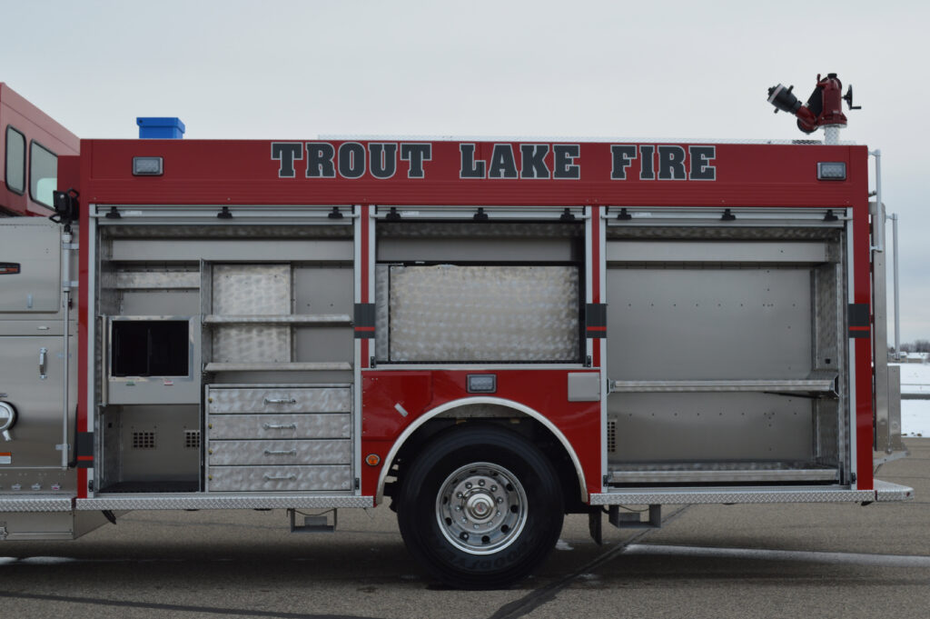 Enclosed Top Mount Pumper CustomFIRE